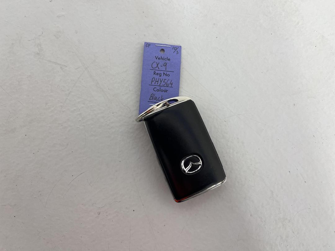 Photo '22' of Mazda CX-9