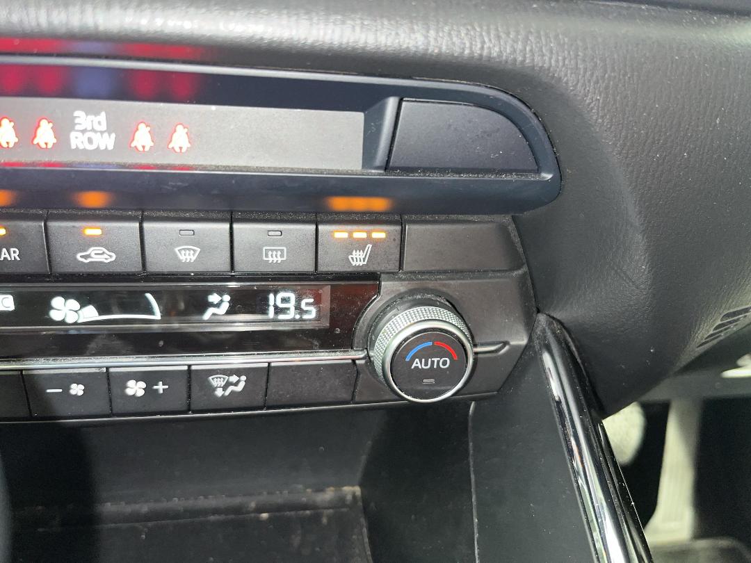 Photo '28' of Mazda CX-9