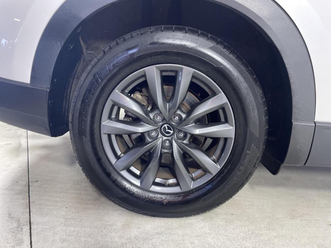 Photo '12' of Mazda CX-9 Photo '12' of Mazda CX-9