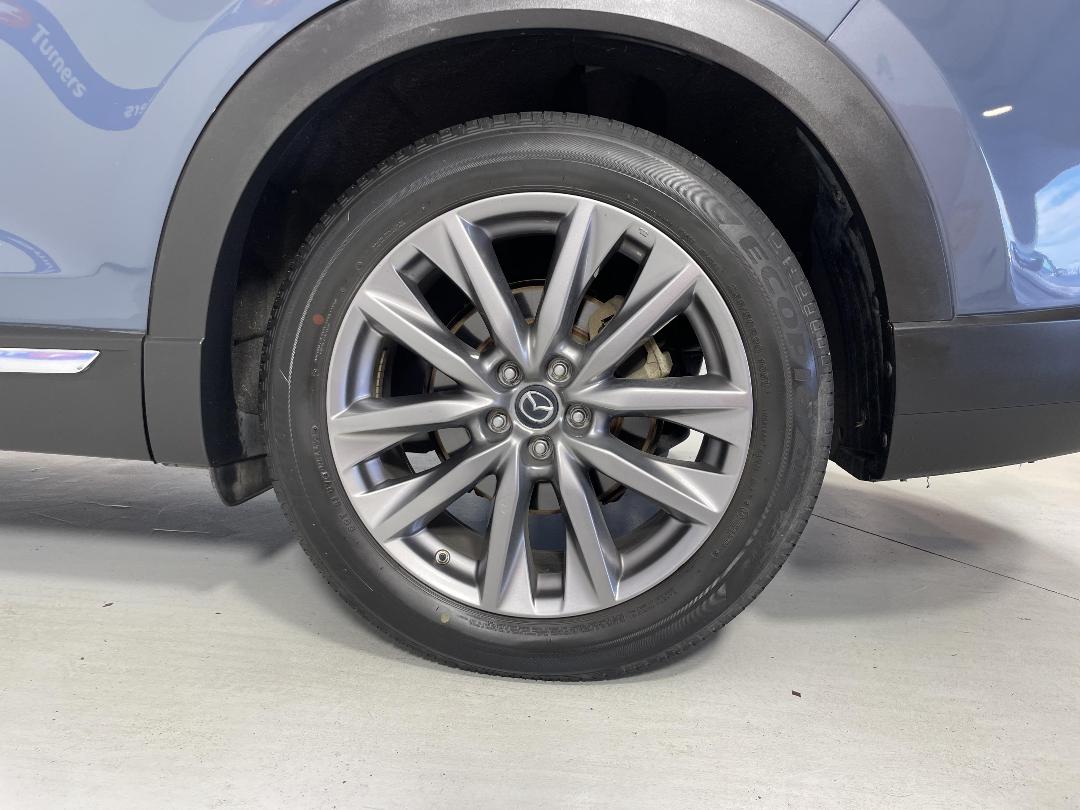 Photo '11' of Mazda CX-9