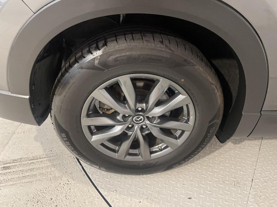 Photo '12' of Mazda CX-9