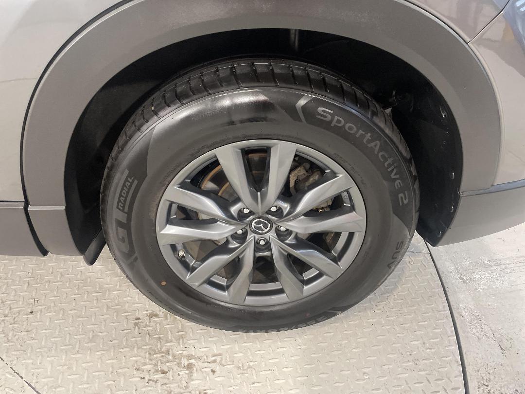 Photo '11' of Mazda CX-9