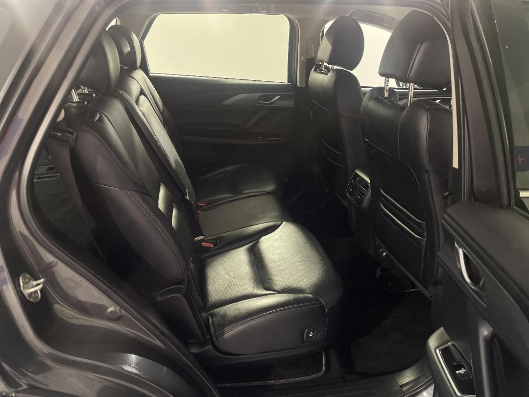 Photo '20' of Mazda CX-9