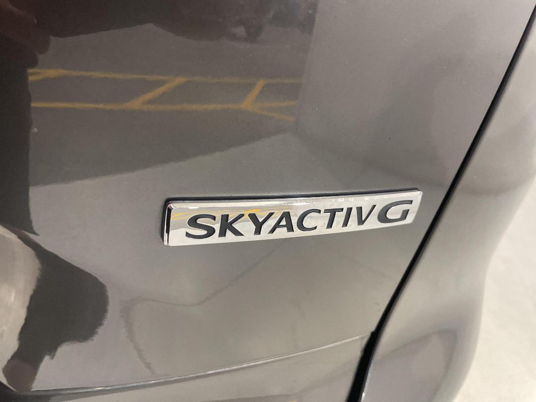 Photo '37' of Mazda CX-9