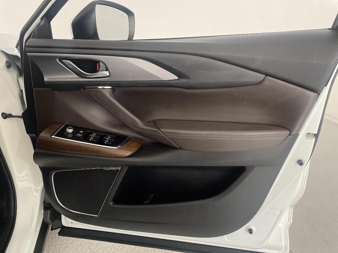 Photo '15' of Mazda CX-9