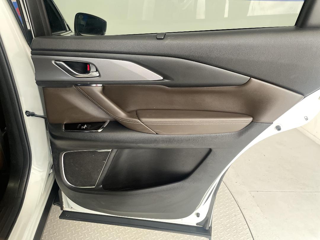 Photo '19' of Mazda CX-9