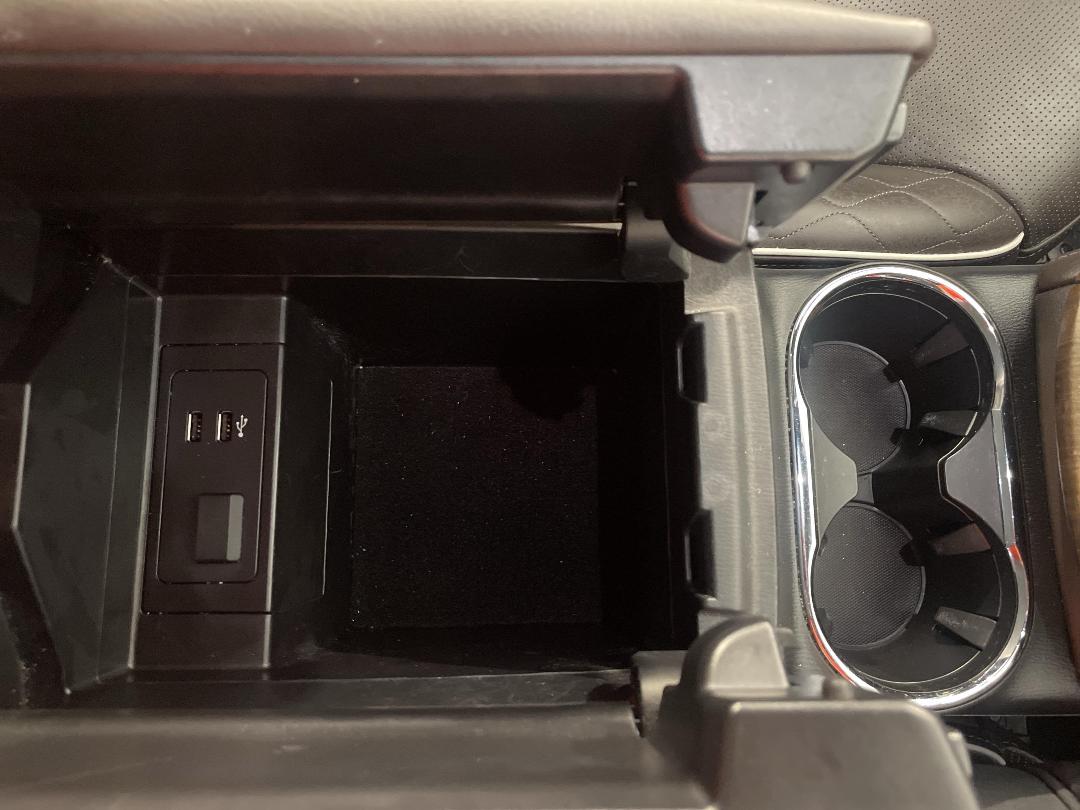 Photo '32' of Mazda CX-9