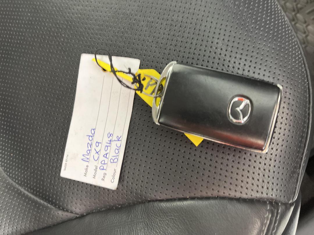 Photo '22' of Mazda CX-9