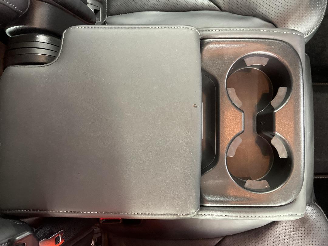 Photo '25' of Mazda CX-9 Photo '25' of Mazda CX-9