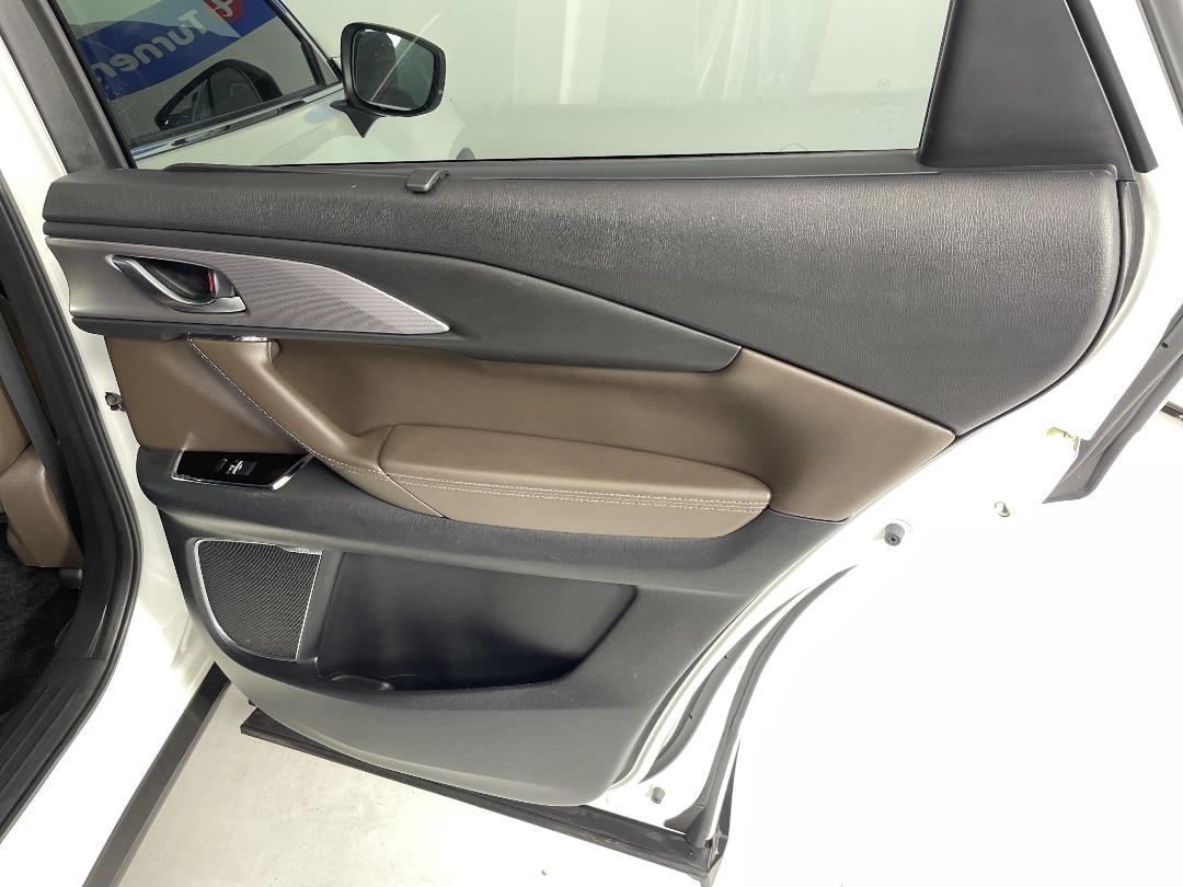 Photo '19' of Mazda CX-9