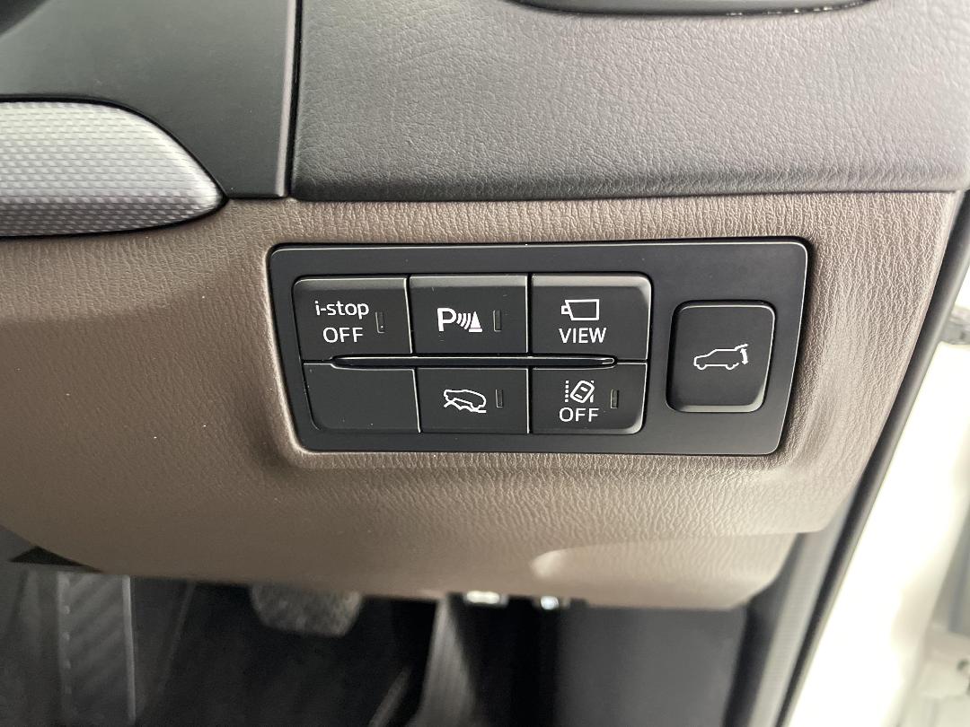 Photo '24' of Mazda CX-9