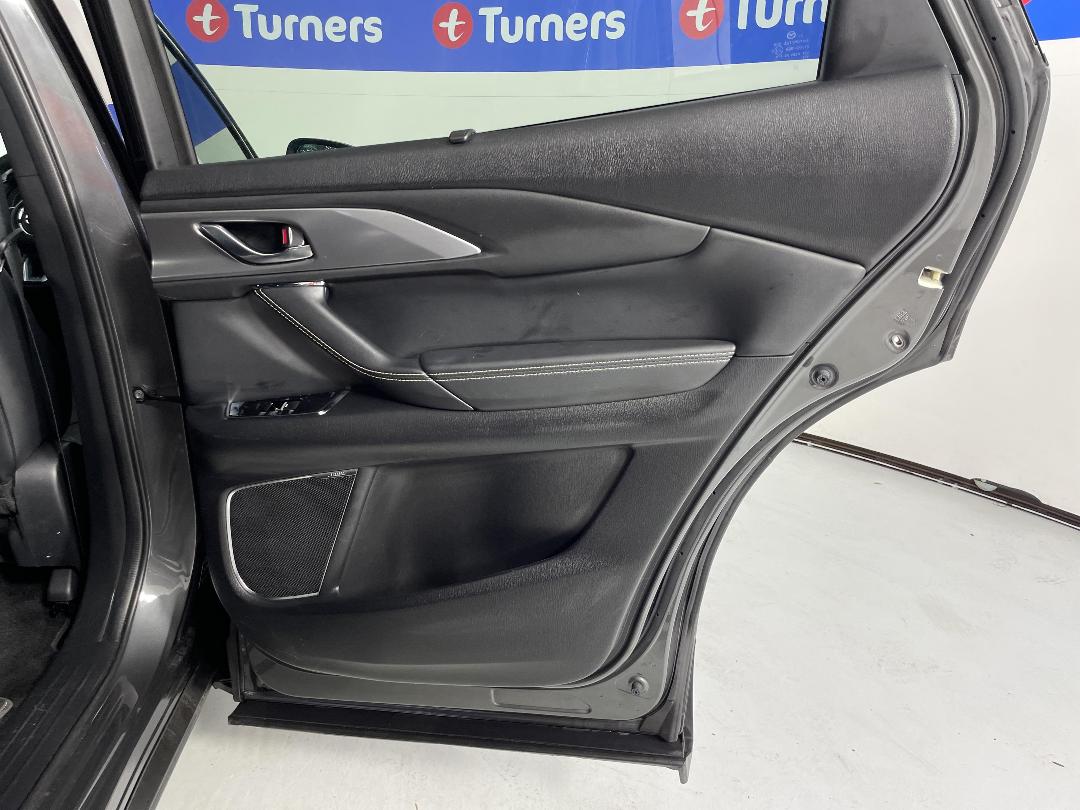 Photo '19' of Mazda CX-9