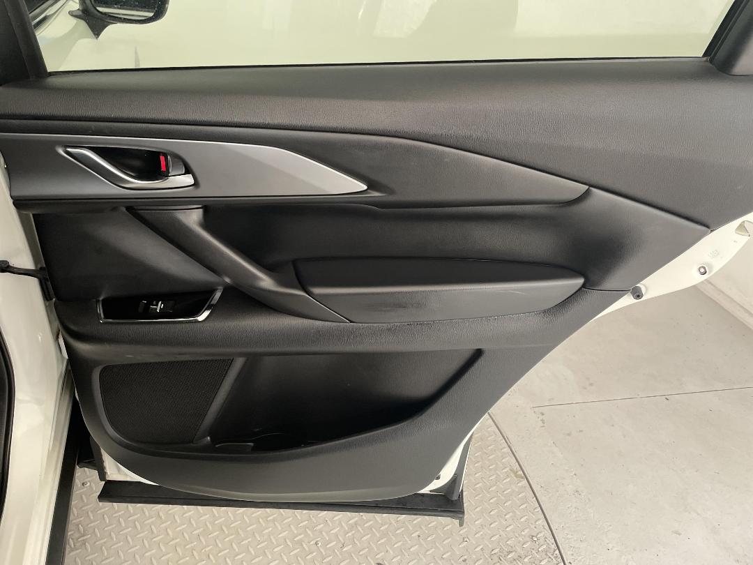 Photo '19' of Mazda CX-9