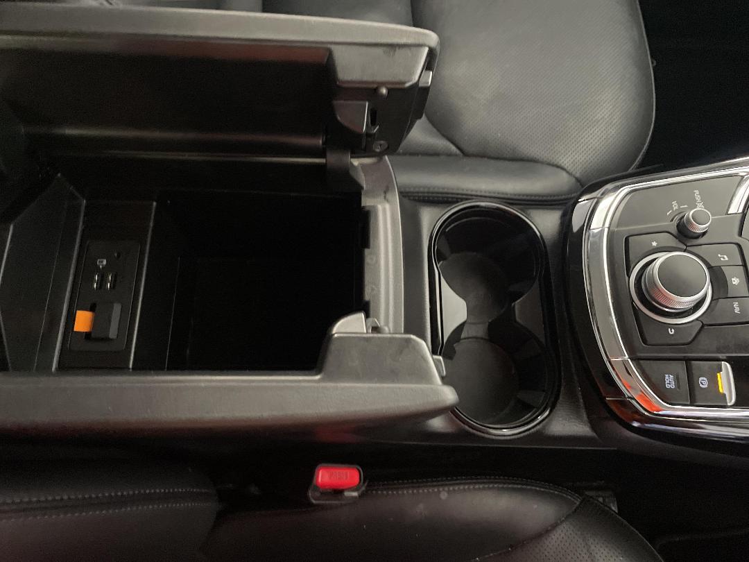 Photo '33' of Mazda CX-9