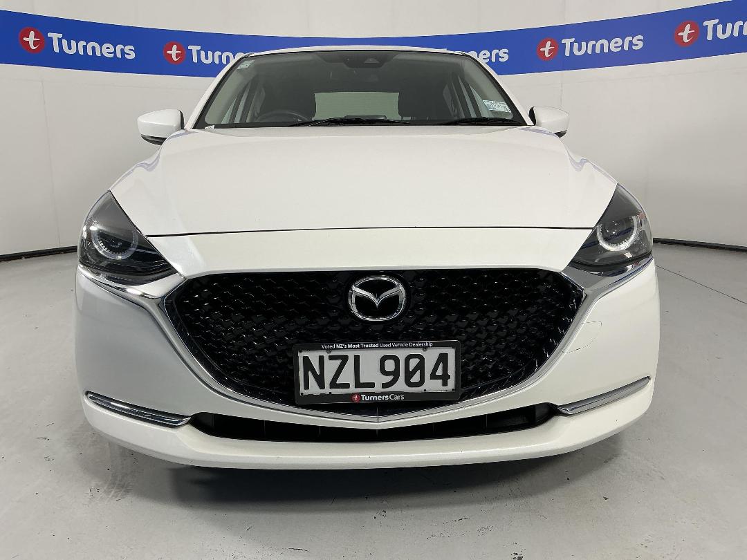 Photo '2' of Mazda Mazda2 Photo '2' of Mazda Mazda2