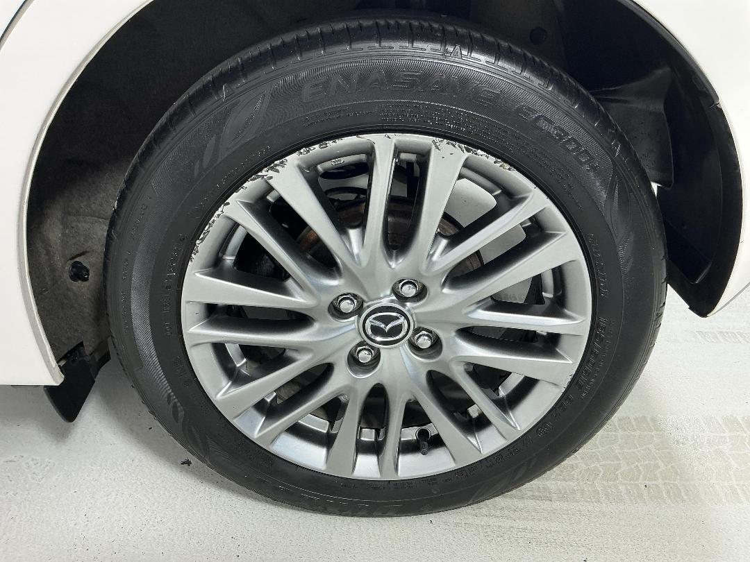 Photo '11' of Mazda Mazda2 Photo '11' of Mazda Mazda2