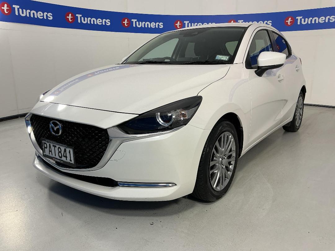 Photo '4' of Mazda Mazda2