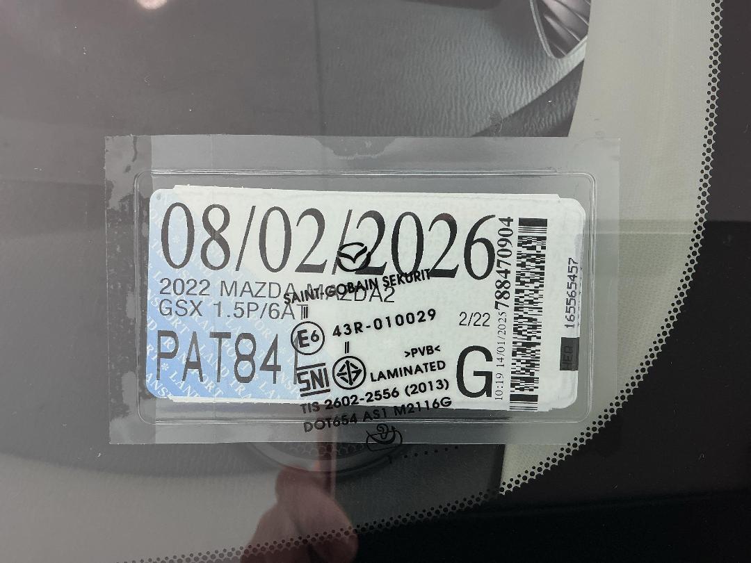 Photo '28' of Mazda Mazda2