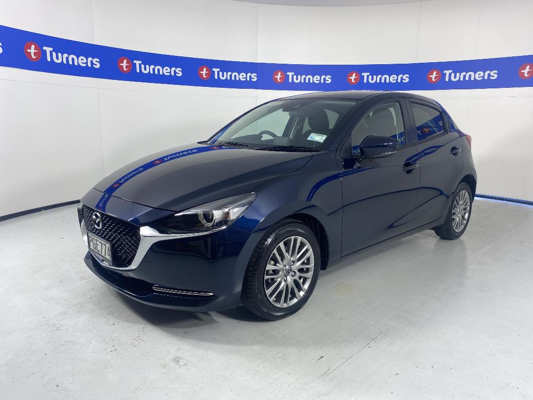 Photo '4' of Mazda Mazda2