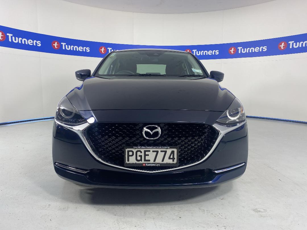 Photo '2' of Mazda Mazda2