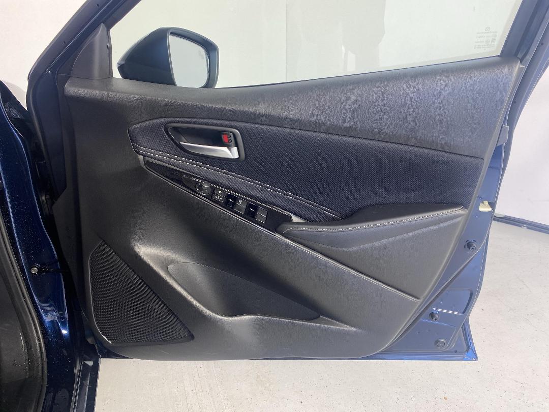 Photo '15' of Mazda Mazda2