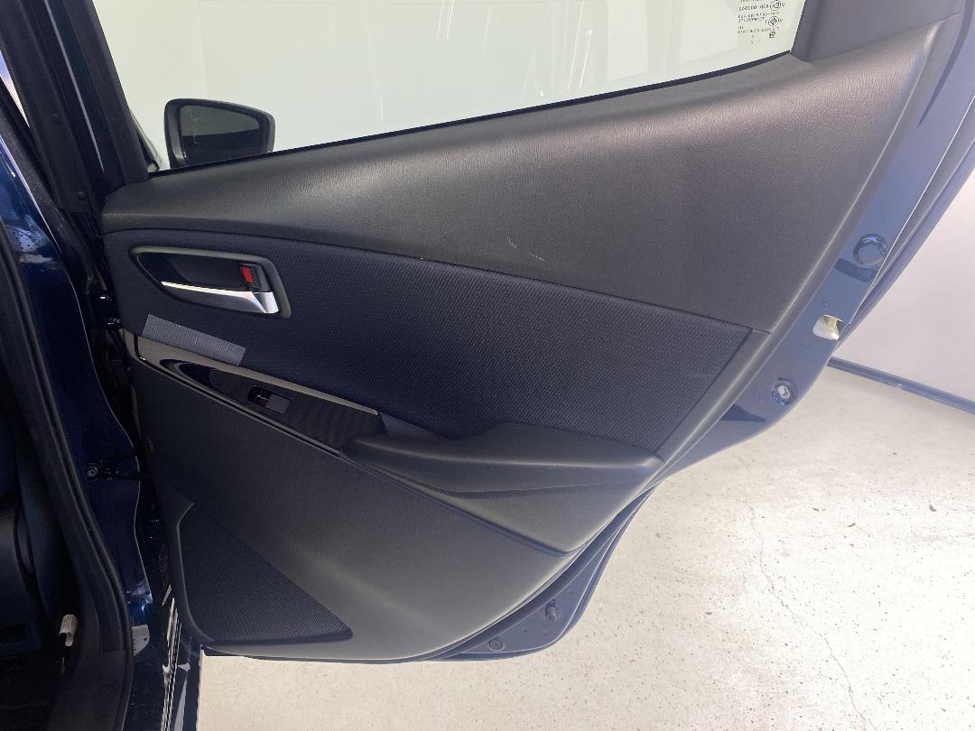 Photo '19' of Mazda Mazda2