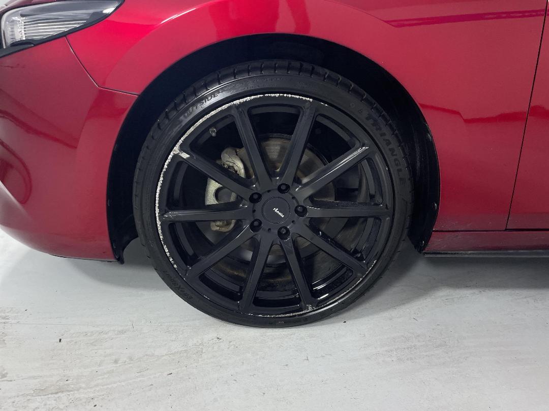 Photo '10' of Mazda Mazda3