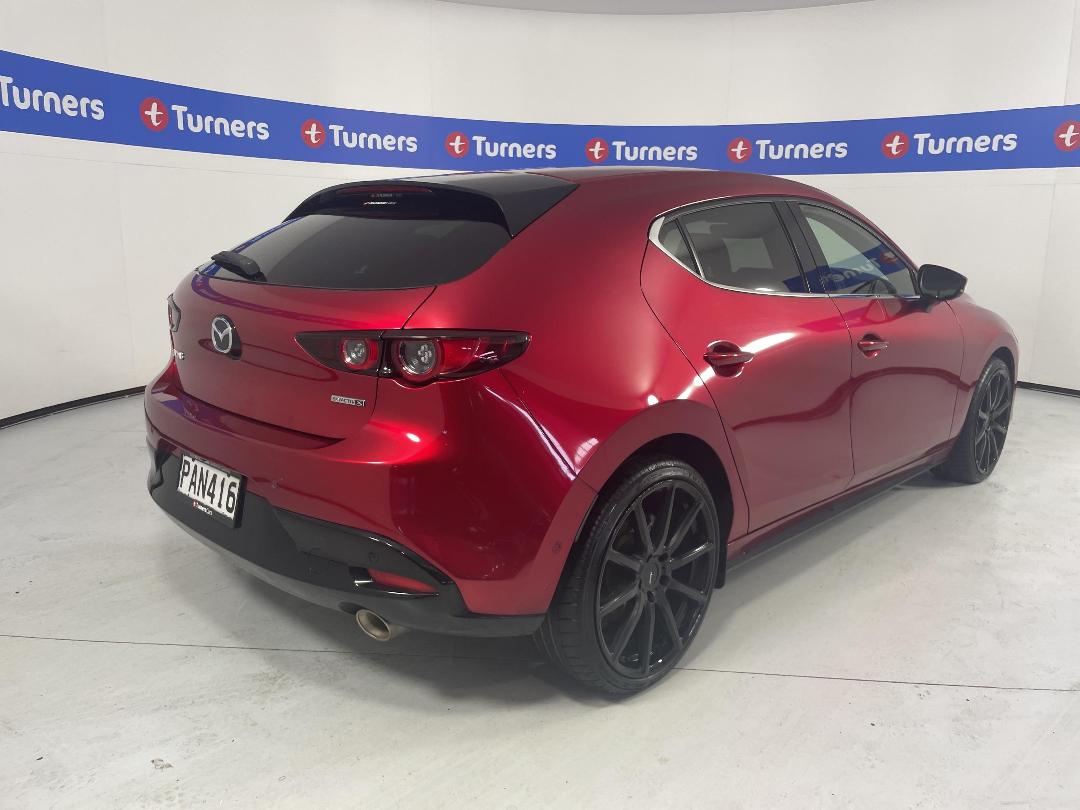 Photo '7' of Mazda Mazda3