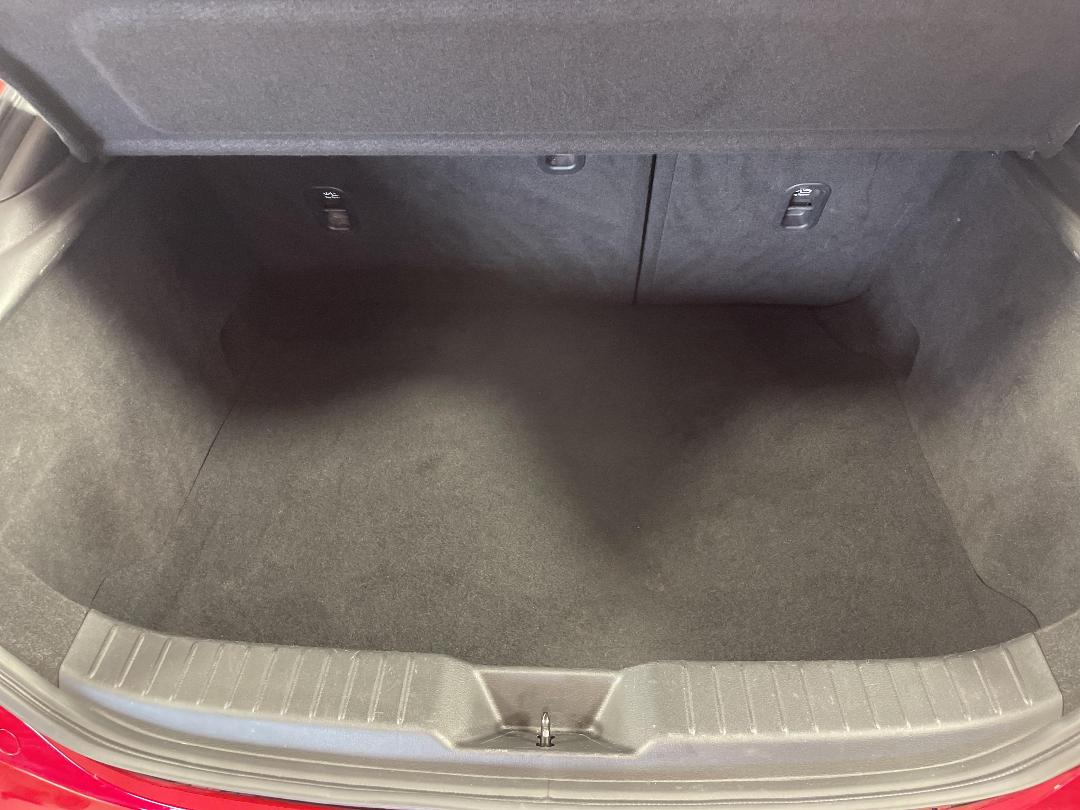 Photo '14' of Mazda Mazda3