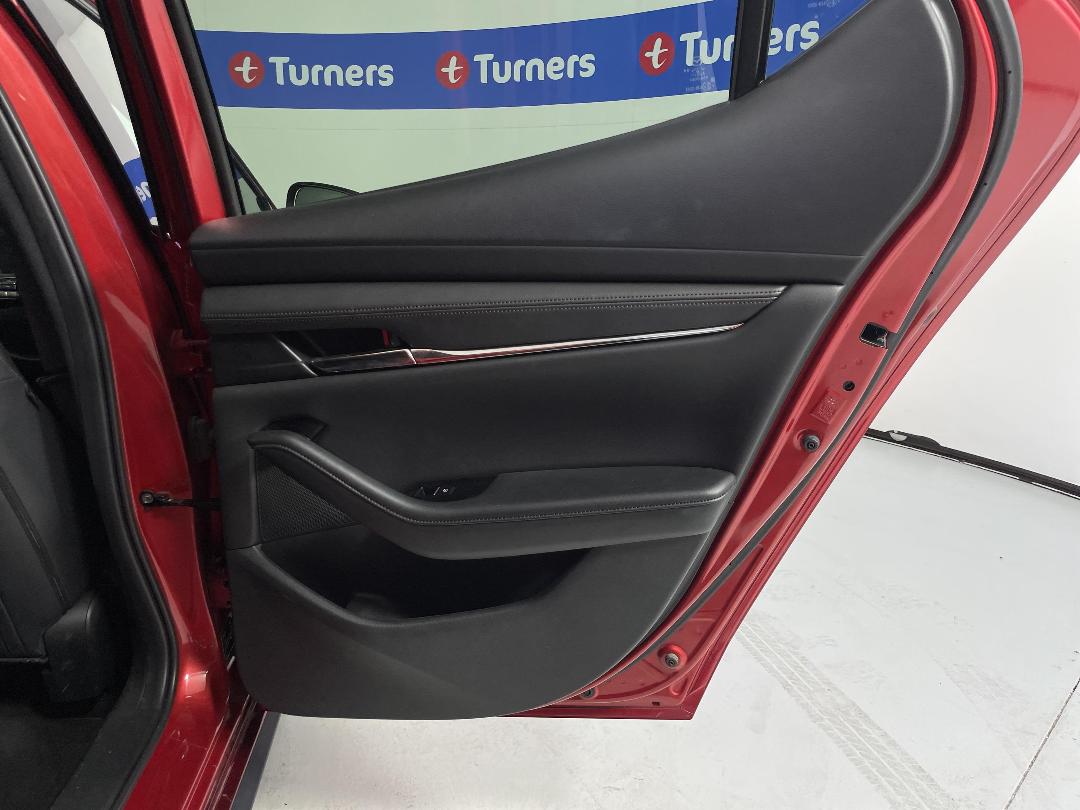 Photo '19' of Mazda Mazda3