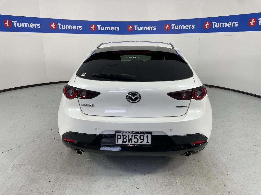 Photo '6' of Mazda Mazda3