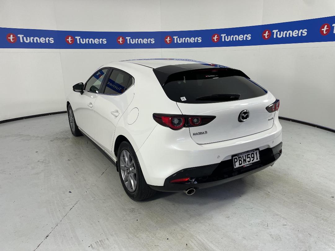 Photo '5' of Mazda Mazda3