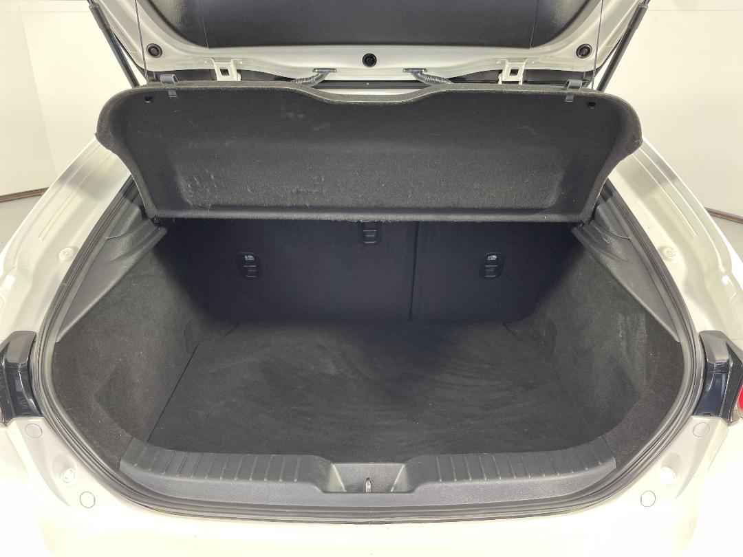 Photo '14' of Mazda Mazda3