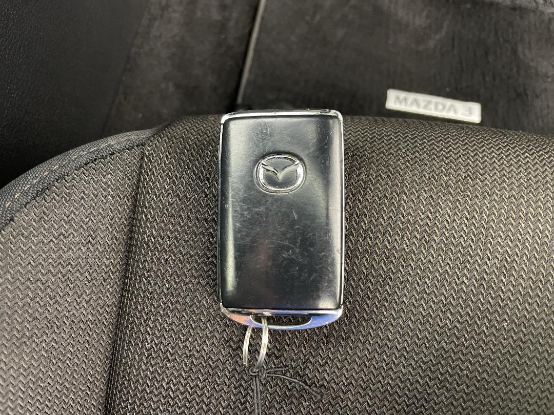 Photo '22' of Mazda Mazda3