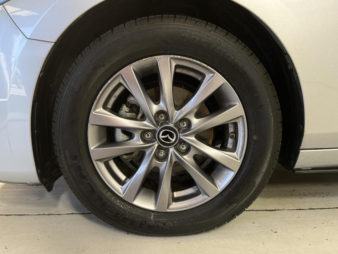 Photo '10' of Mazda Mazda3 Photo '10' of Mazda Mazda3