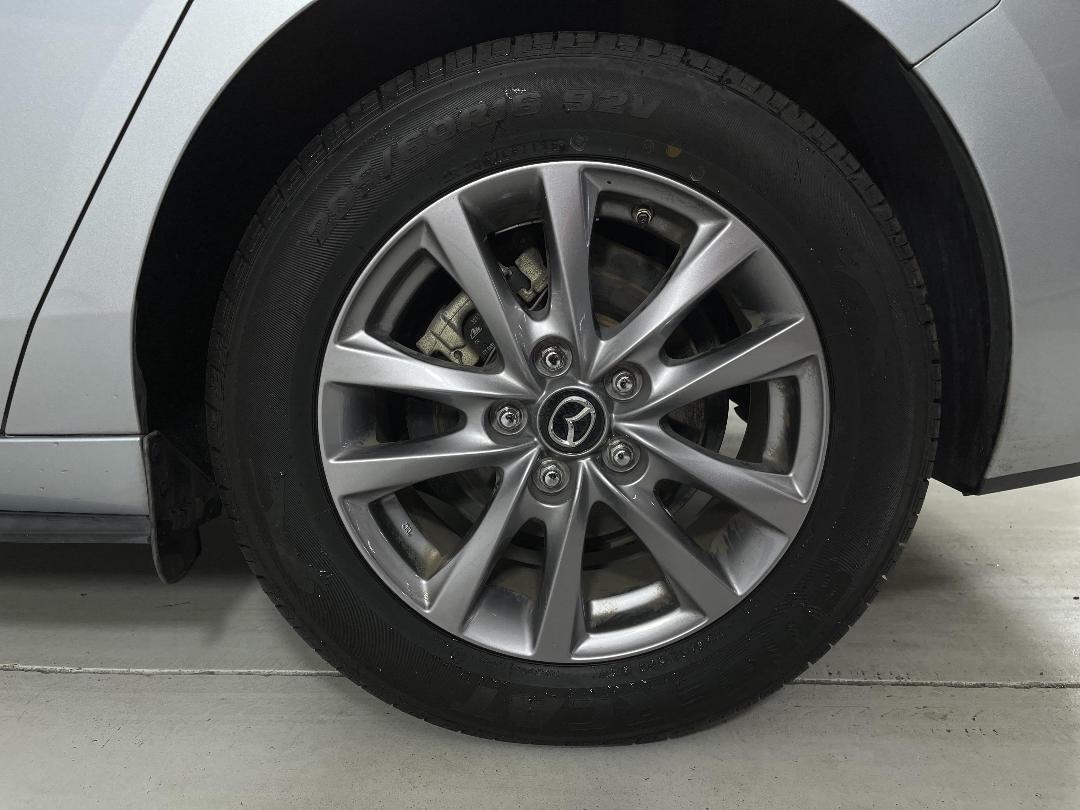 Photo '11' of Mazda Mazda3 Photo '11' of Mazda Mazda3