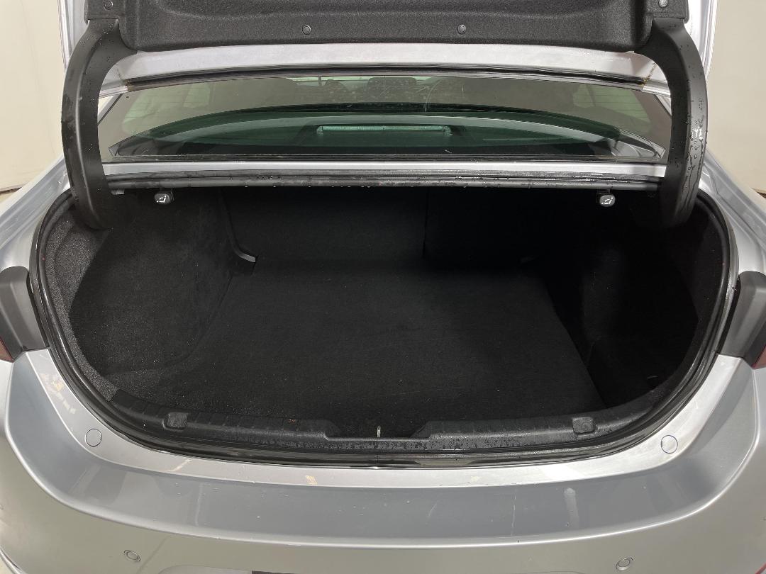 Photo '14' of Mazda Mazda3 Photo '14' of Mazda Mazda3