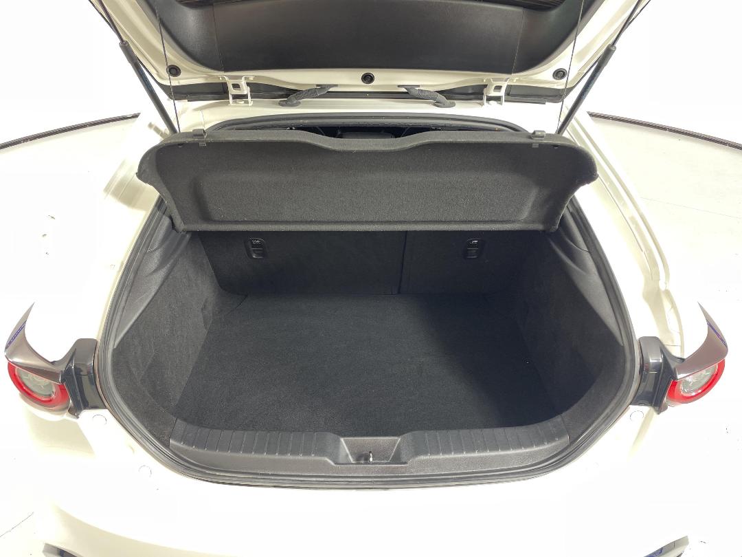 Photo '14' of Mazda Mazda3 Photo '14' of Mazda Mazda3