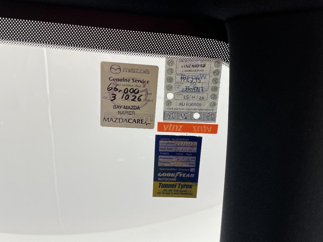 Photo '25' of Mazda Mazda3 Photo '25' of Mazda Mazda3