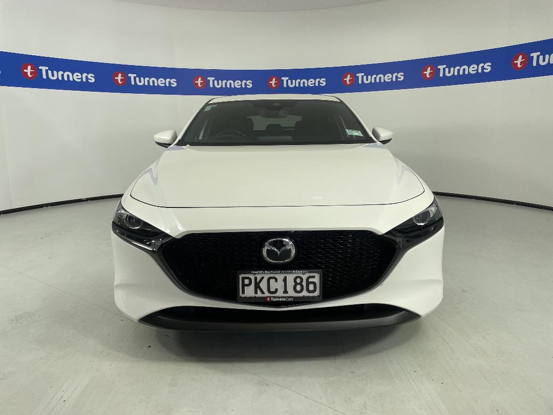 Photo '2' of Mazda Mazda3