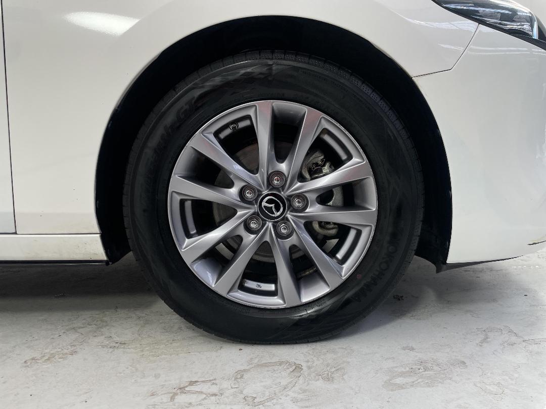 Photo '9' of Mazda Mazda3 Photo '9' of Mazda Mazda3