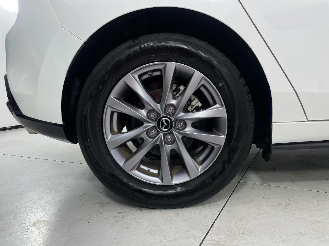 Photo '12' of Mazda Mazda3 Photo '12' of Mazda Mazda3