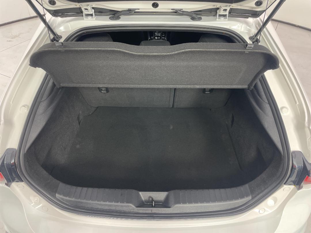 Photo '14' of Mazda Mazda3 Photo '14' of Mazda Mazda3