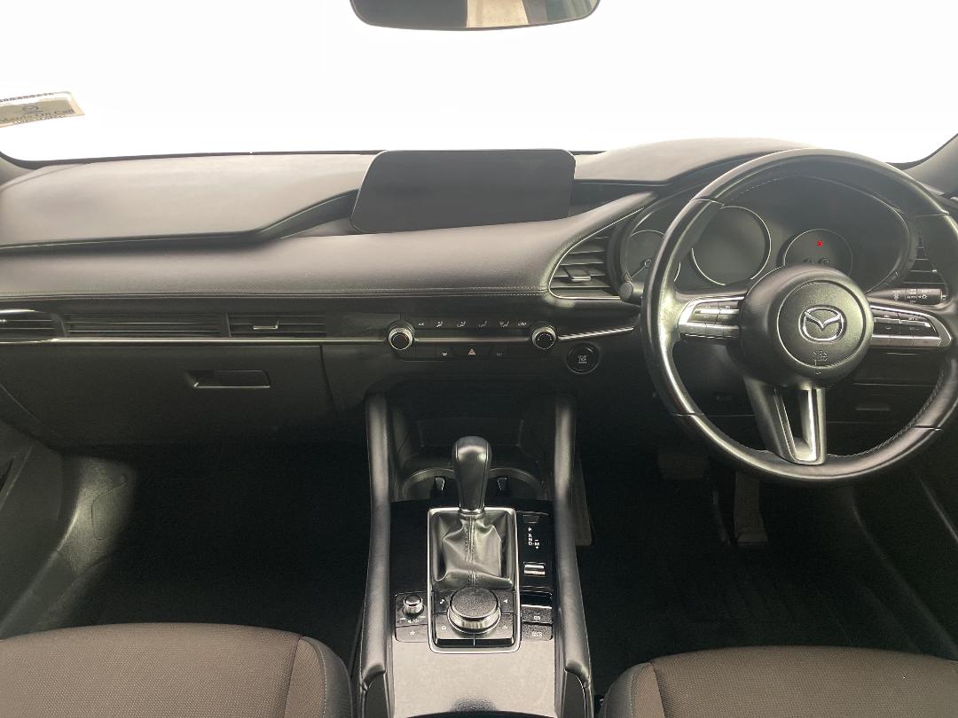 Photo '17' of Mazda Mazda3 Photo '17' of Mazda Mazda3