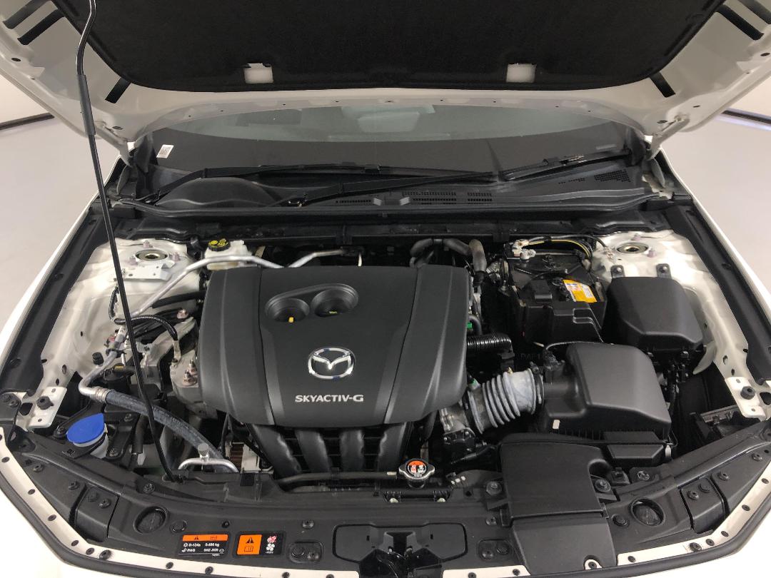 Photo '13' of Mazda Mazda3