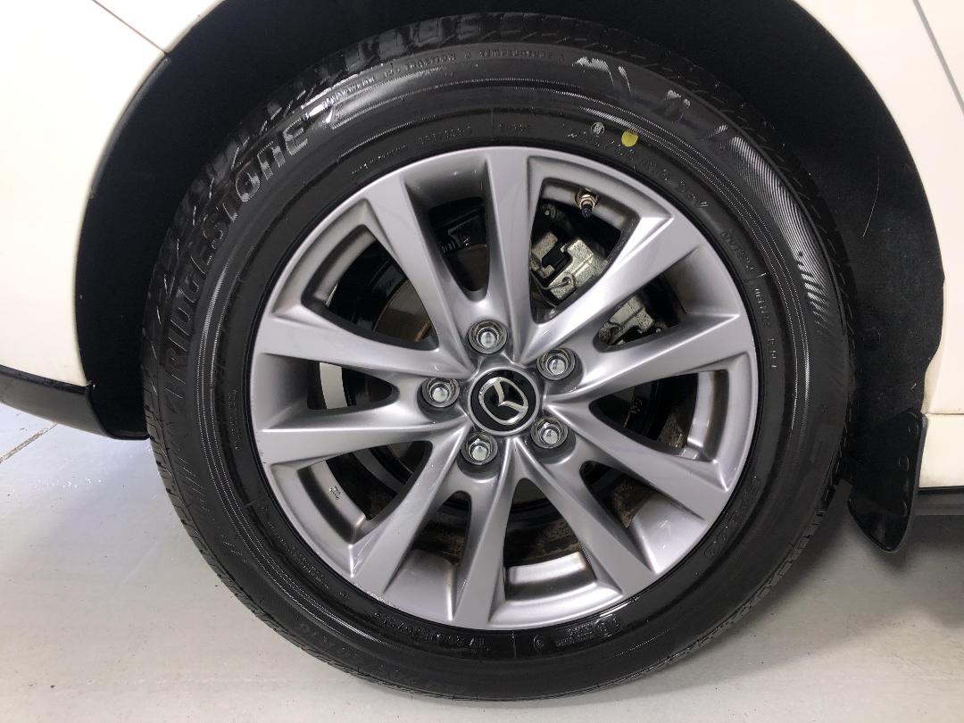 Photo '12' of Mazda Mazda3