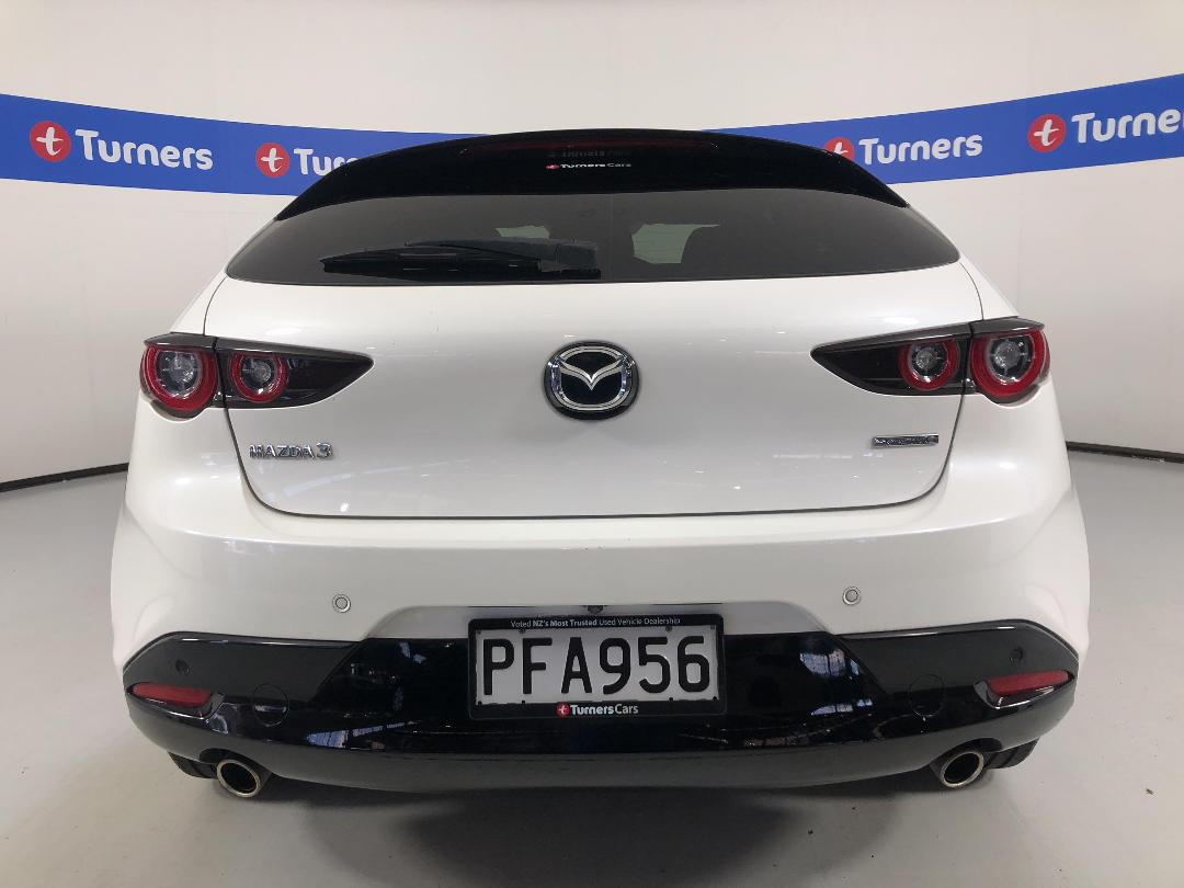 Photo '6' of Mazda Mazda3