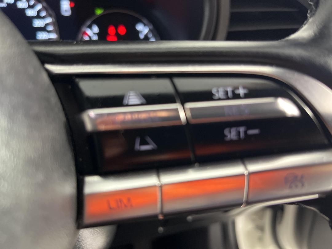 Photo '25' of Mazda Mazda3 Photo '25' of Mazda Mazda3