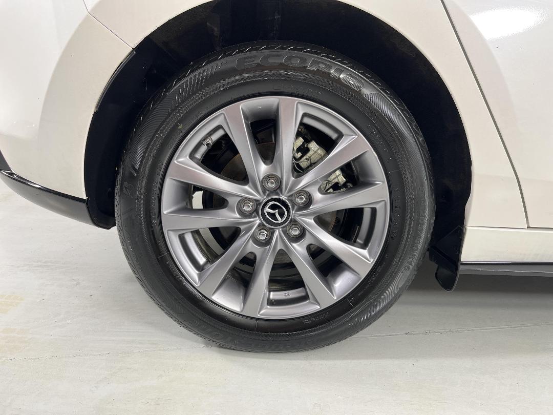 Photo '12' of Mazda Mazda3 Photo '12' of Mazda Mazda3