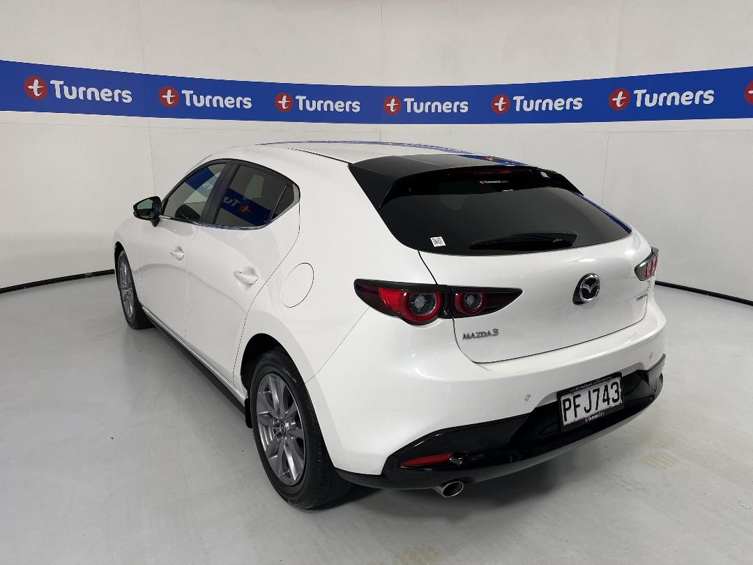 Photo '5' of Mazda Mazda3 Photo '5' of Mazda Mazda3